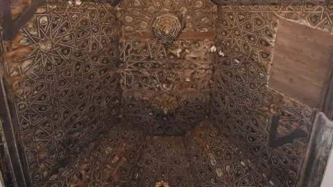 Ornamentación+de+la+armadura+Iglesia+de+Santo+Tomás+en+Revellinos+