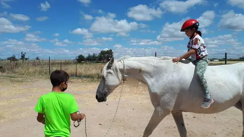 Una de las actividades de la Semana Cultural de Casaseca de las Chanas