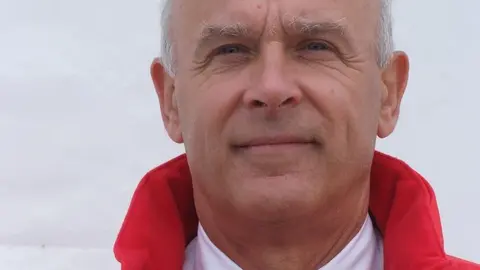 El presidente de la Federación Europea de Salvamento