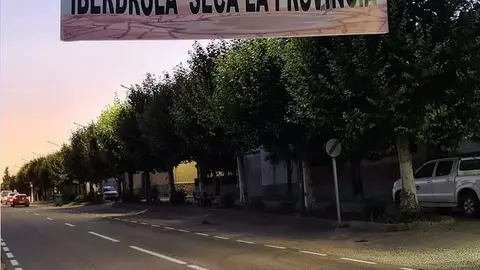 Carretera de acceso a Andavías en la ZA-P-1405