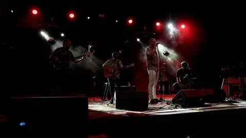 Actuación en Toro dentro de los actos de Sin Tinín