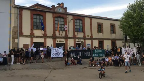 Protesta en defensa de la Sanidad en Samir de los Caños
