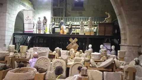 8c42b21a-5822-49df-8bab-f7be38e117c9