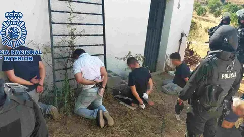 Detenidos en la operación de la Policía Nacional