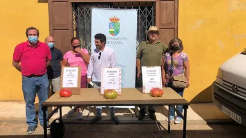 Los ganadores de la I Feria del Tomate de Tábara