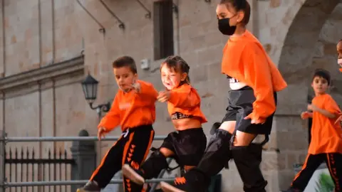 salson tic tock (67)