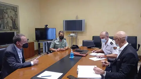 Reunión de coordinación con las FCSE