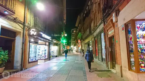Zona pequeños comercios. Fotografía: Interbenavente.es