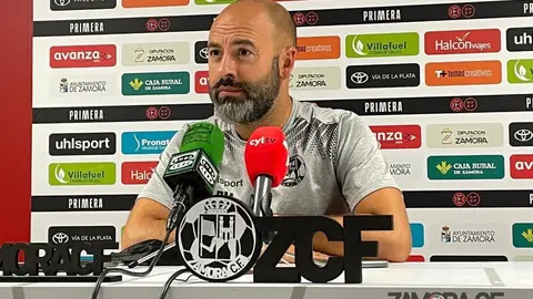 David Movilla en rueda de prensa previa al partido contra el CD Tudelano. | FOTO: Zamora CF