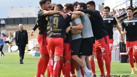 Gol de Jorge Fernández frente al CD Tudelano. | FOTO: Zamora CF