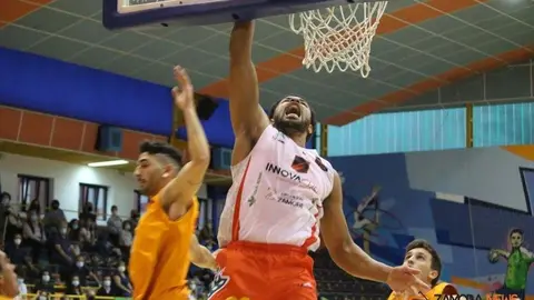 Semifinales de la Copa CyL entre el Zamora Enamora y el Aquimisa Carbajosa