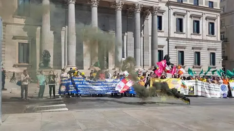 Protesta de zamoranos en Madrid contra la temporalidad pública
