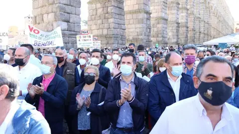 Tudanca durante la manifestación por la sanidad pública. Fotografía: PSOECYL