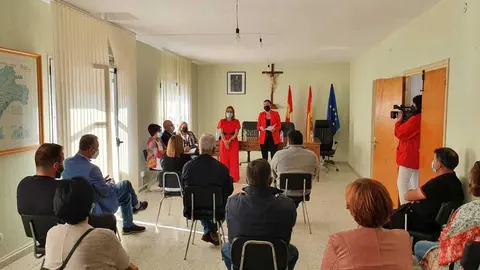 Clara San Damián con los alcaldes de Campos-Lampreana