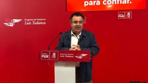 Martin Benito, en la sede del PSOE de Zamora. Foto de archivo