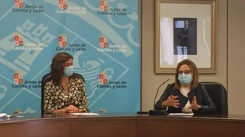 Clara San Damián y Montserrat Chimeno