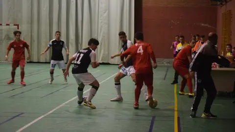 Marcos roba un balón