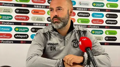 David Movilla, entrenador del Zamora CF en sala de prensa. | FOTO: Zamora CF
