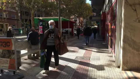 Gente por las Tres Cruces de Zamora