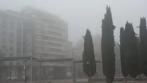Zamora cubierta por la niebla
