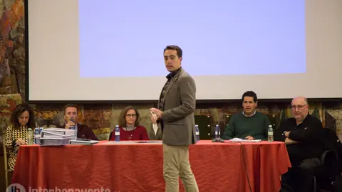 Reunión de propietarios Puerta del Noroeste: Fotografía: Interbenavente