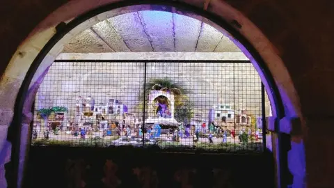 Belén en la Plaza Mayor de Fermoselle. Foto Facebook