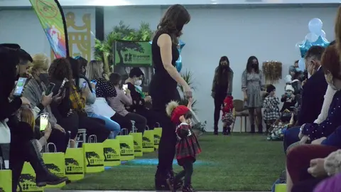 desfile corriendo con el corazón por hugo (11)