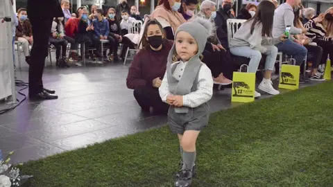 desfile corriendo con el corazón por hugo (98)