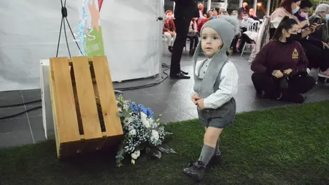 desfile corriendo con el corazón por hugo (99)