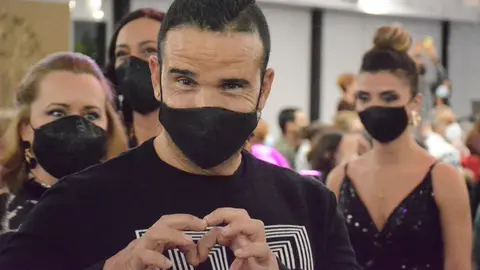 desfile corriendo con el corazón por hugo (204)