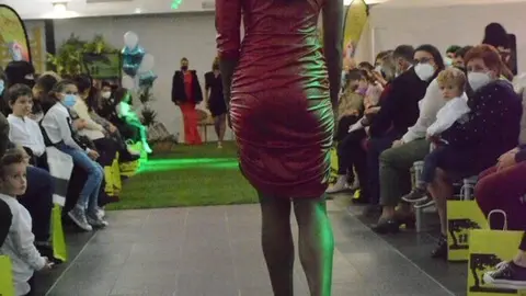 desfile corriendo con el corazón por hugo (241)