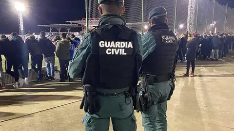 Guardia Civil en el partido entre el Guijuelo y el Rayo Vallecano.
