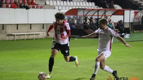 Partido entre el Zamora CF y la Cultural Leonesa. | FOTO: Marcos Vicente