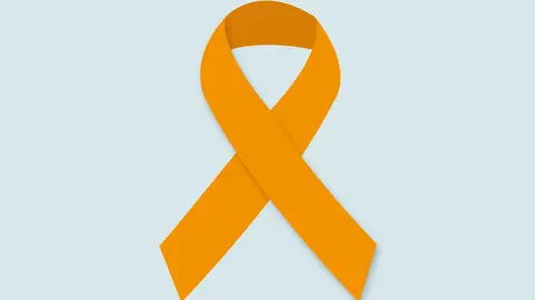 Cartel del Mercadillo solidario ropa 2ª mano.