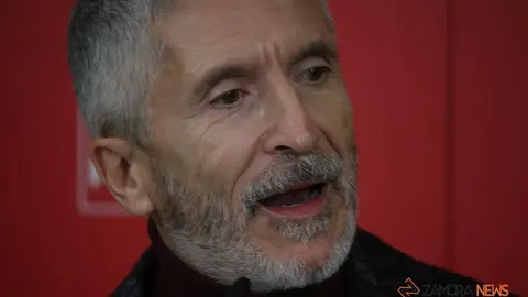 GALER&Iacute;A | El reelegido Antidio Fag&uacute;ndez, junto al ministro Marlaska y el secretario general del PSOE de Castilla y Le&oacute;n en el 14&ordm; Congreso Provincial del PSOE de Zamora. | FOTO: Marcos Vincente