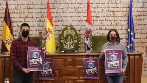 Miguel Álvarez en la presentación en Benavente del espectáculo ‘Pequeño Rock and Roll'