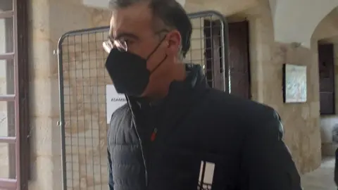 Alberto Valdés, nuevo presidente de La Borriquita