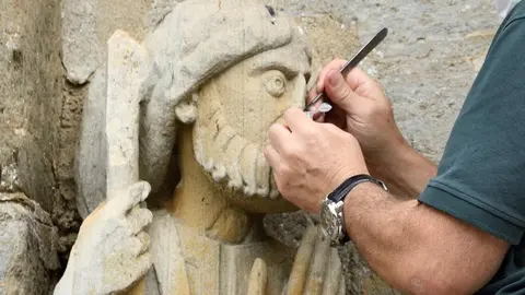 Toma de muestras iglesia de Santa Marta de Tera