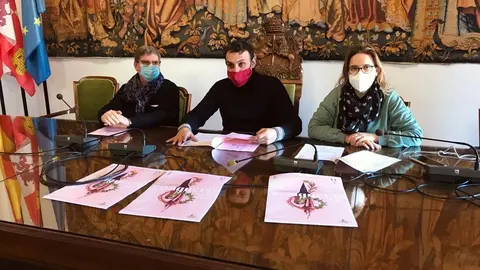 El alcalde de Toro, Tomás del Bien presenta coquero 2022. | FOTO: Rocio Gato