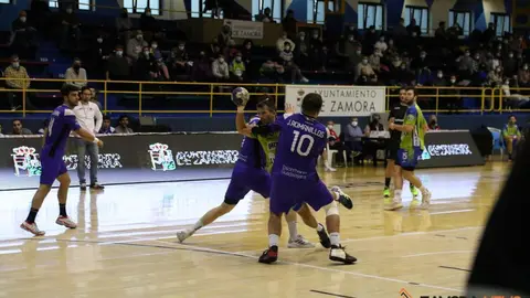 15182153-1bfe-4537-a531-f25ce490995f