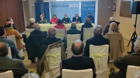 pp reunión de alcaldes en trabazos