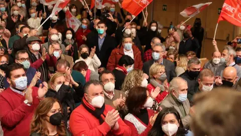Pedro Sánchez y Luis Tudanca en un acto electoral en Zamora