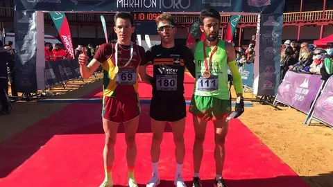 Ganadores de la Media Maratón en Toro