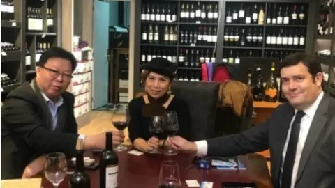 Convenio exportación productos y servicios zamoranos, Ángel Macías