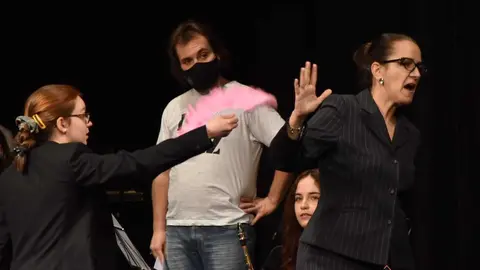 b600012e-a8ef-4cd7-935a-2a2508fb98c1