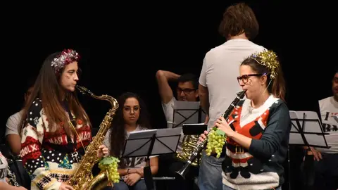 fe6a14a1-8b8c-4beb-b6f8-86c3c5f8b65b