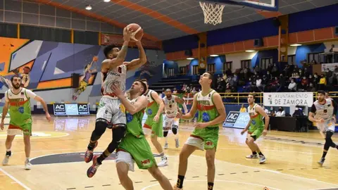 CB Zamora