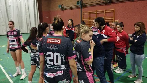 Leche Gaza en el último encuentro ante La Asunción ULE Cleba León. Fotografía: Balonmano Zamora