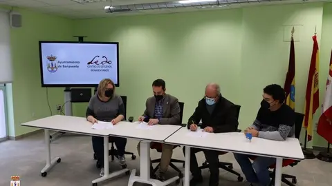 Firma del convenio de colaboración en Benavente