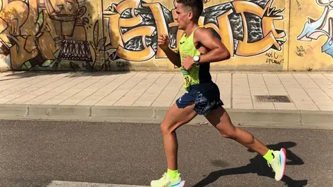 Marco Ratón, corredor CD Zamora  de media distancia y ultrafondo.